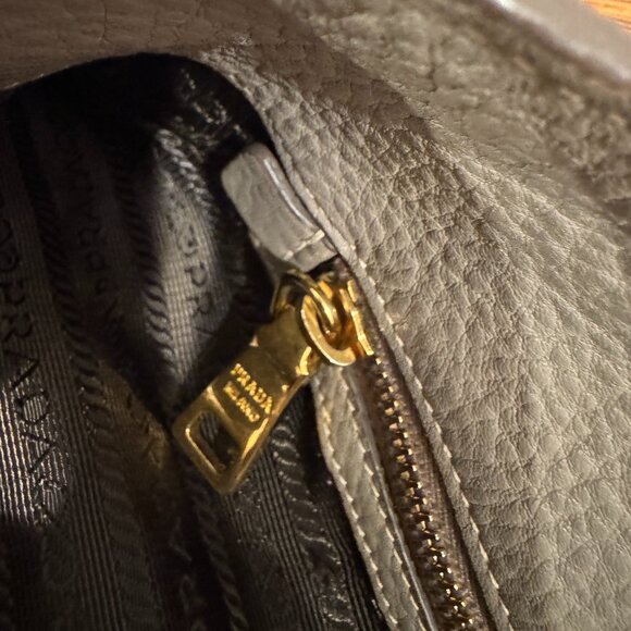 Authentic Prada Light tan shoulder bucket bag - Picture 12 of 16